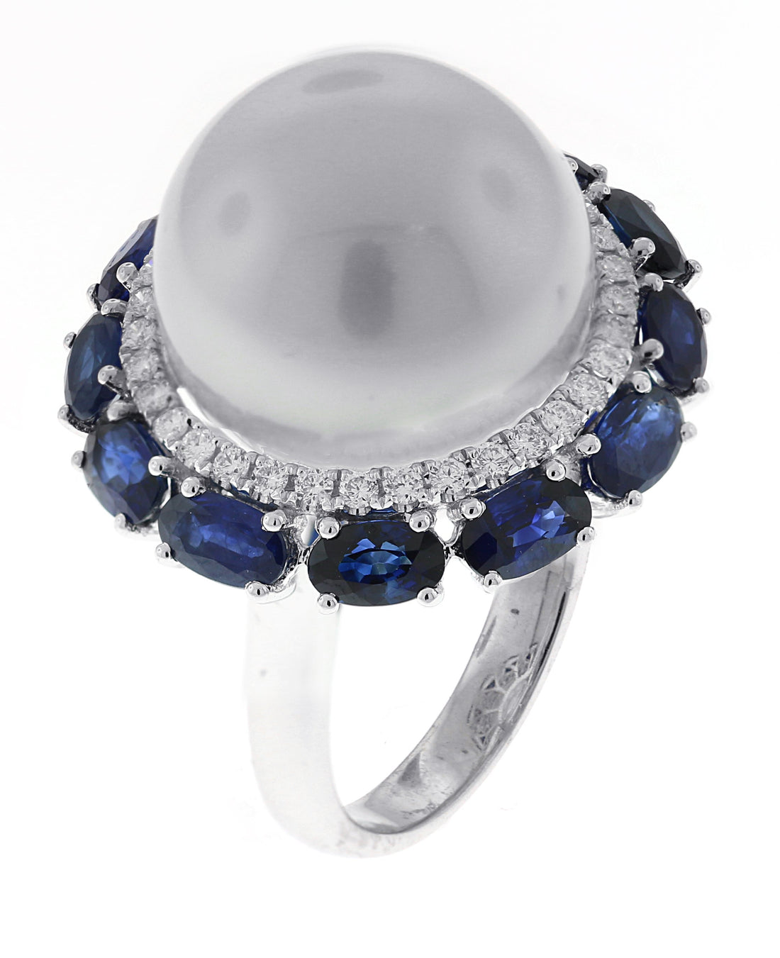 18kt White Gold Sapphire and Pearl Ring