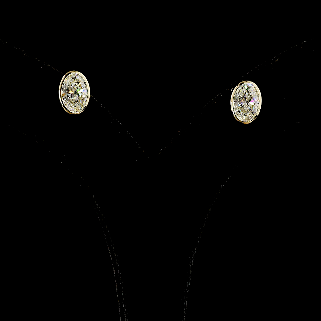 14kt Yellow Gold Lab Diamond Studs