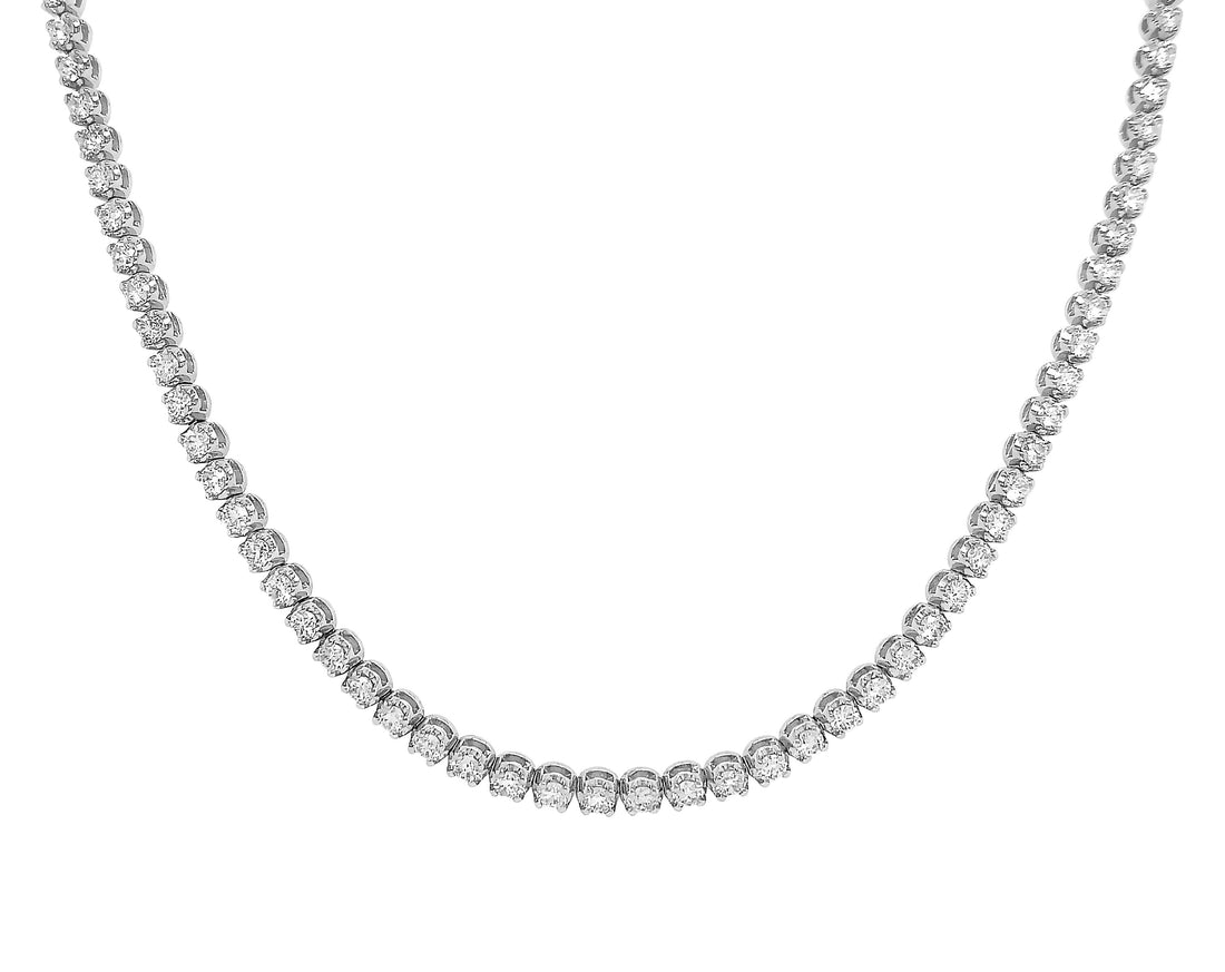 18kt White Gold Diamond Necklace