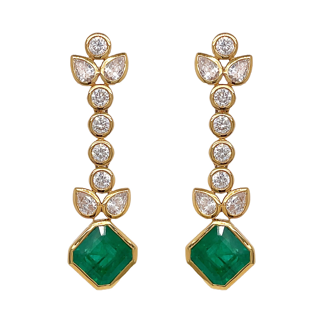 18kt Yellow Gold Diamond And Emerald Earrings.