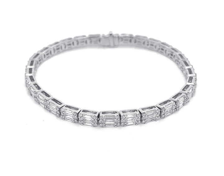 18kt White Gold Diamond Bracelet