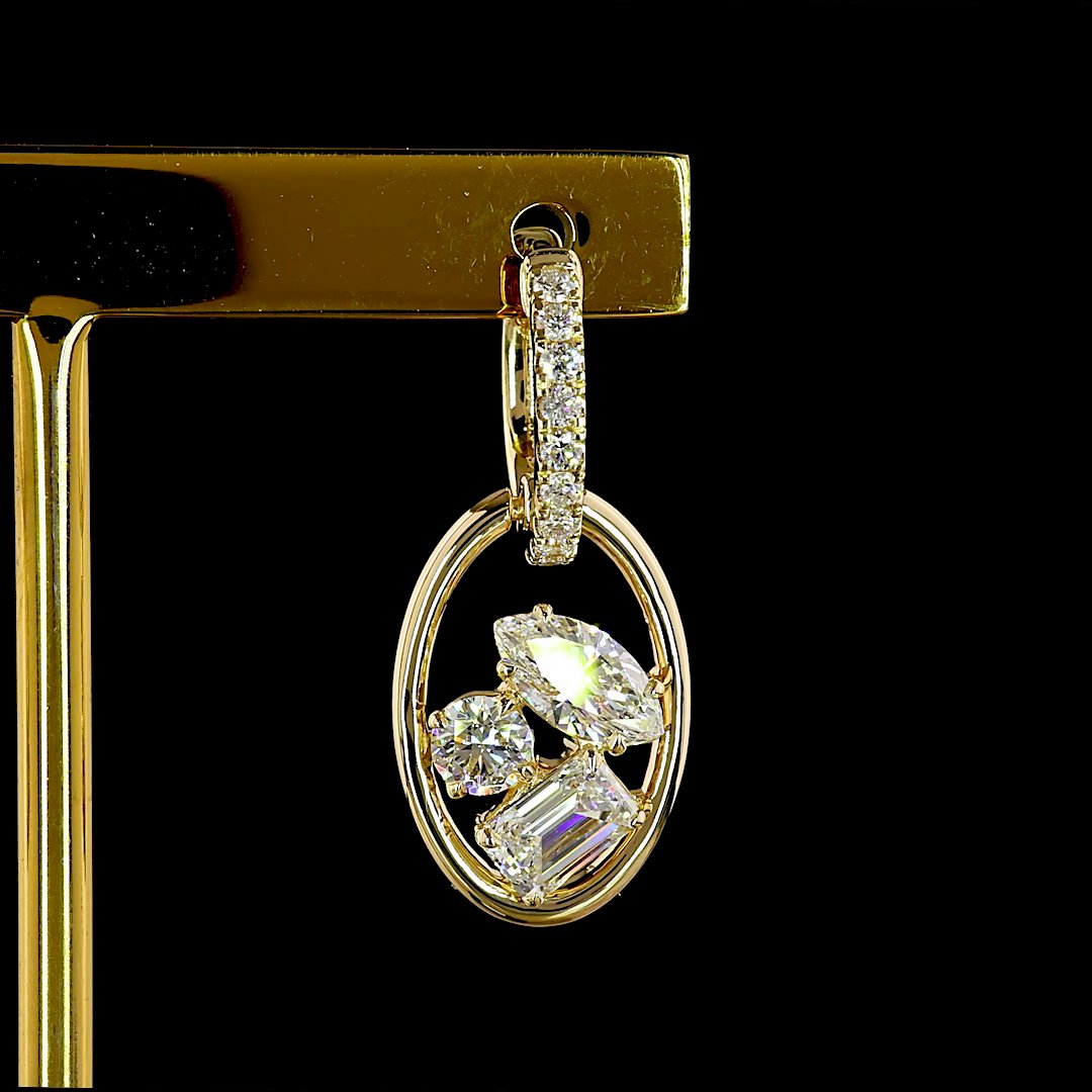 14kt Yellow Gold Lab Diamond Dangling Earring