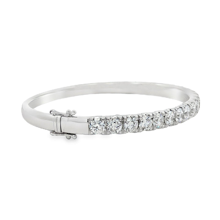 18kt White Gold Diamond Bangle