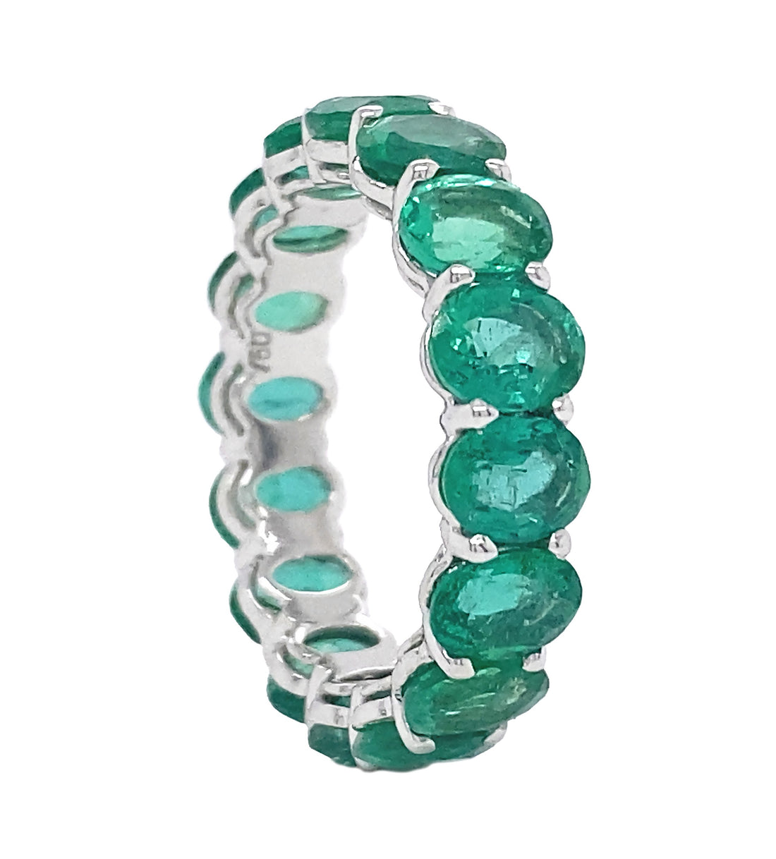 18kt White Gold Emerald Band