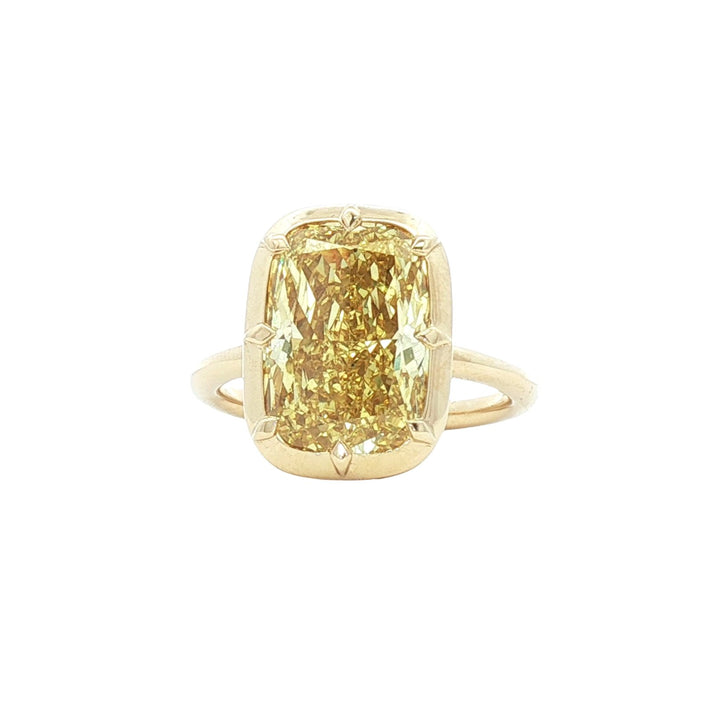 14kt Yellow Gold Lab Yellow Diamond Ring