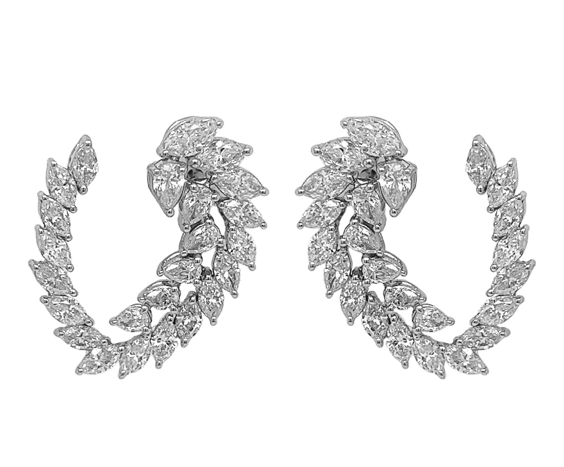 18kt White Gold Diamond Earrings