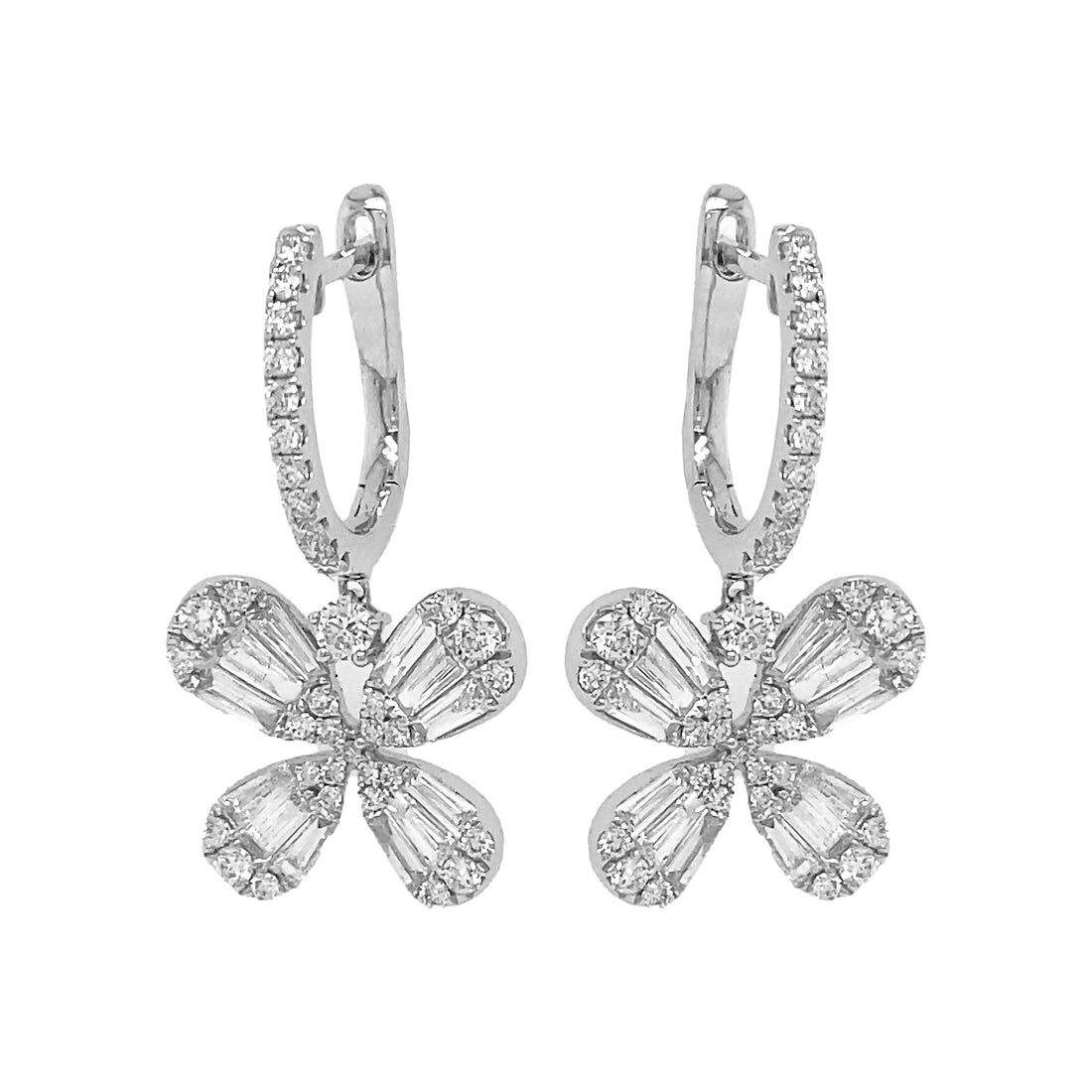 18kt White Gold Diamond Earrings