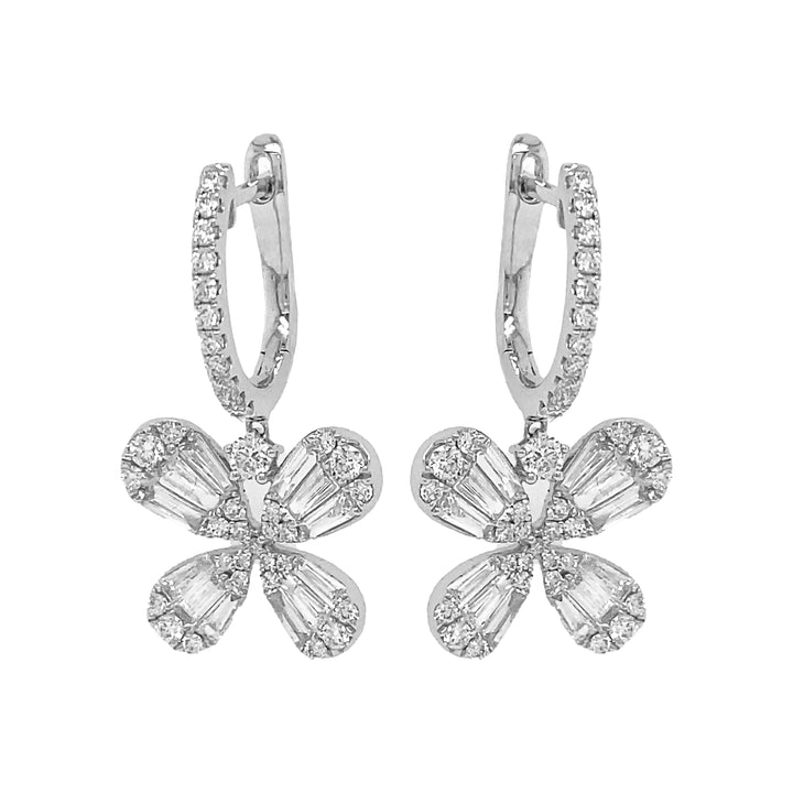 18kt White Gold Diamond Earrings