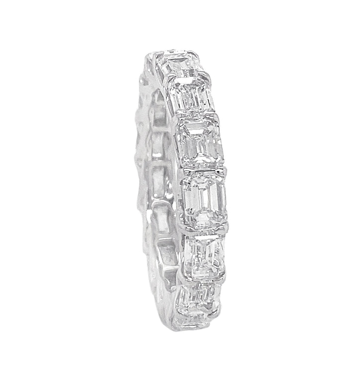 18kt White Gold Diamond Band