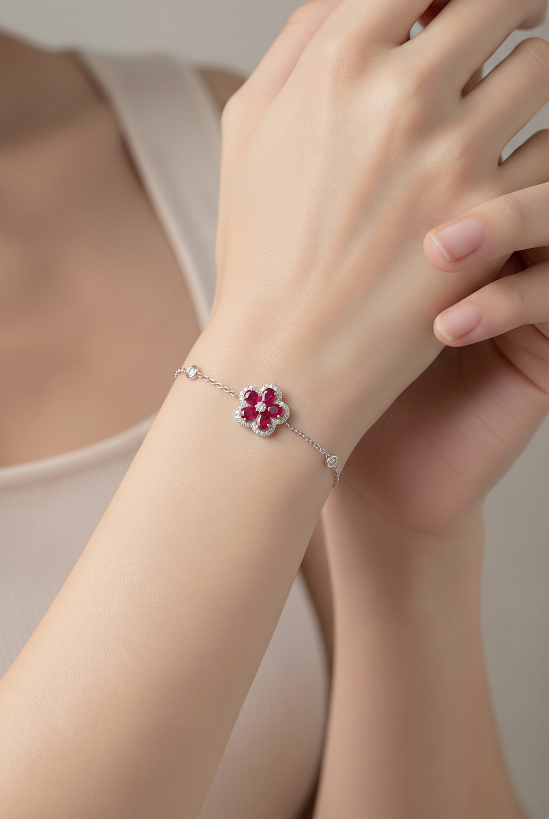 18kt White Gold Diamond And Ruby Bracelet