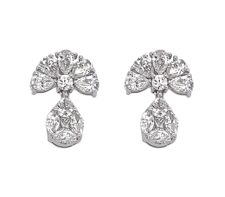18kt White Gold Diamond Earrings