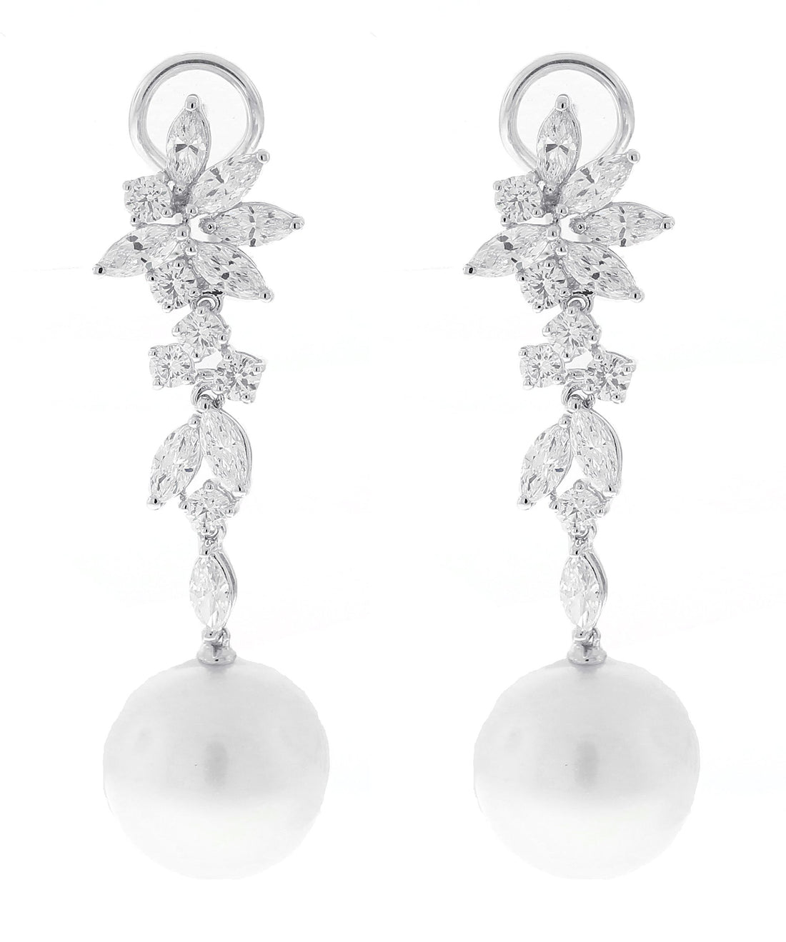 18kt White Gold Diamond and Pearl Earrings