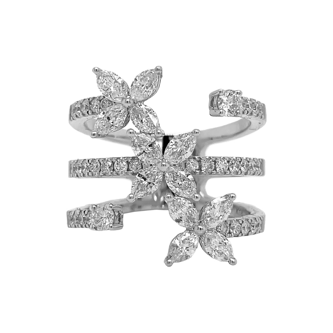 18kt White Gold Diamond Ring