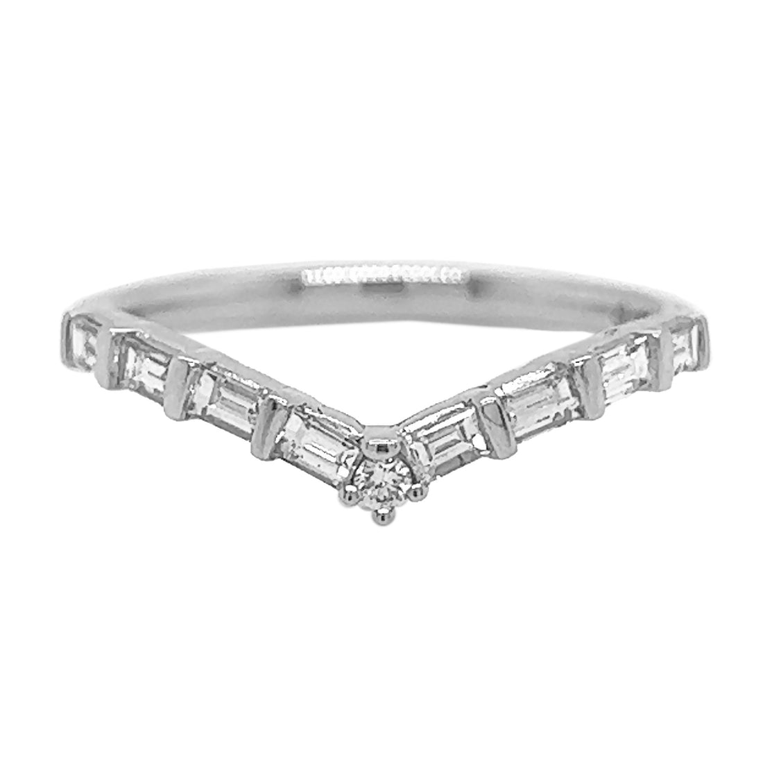 18kt White Gold Diamond Band