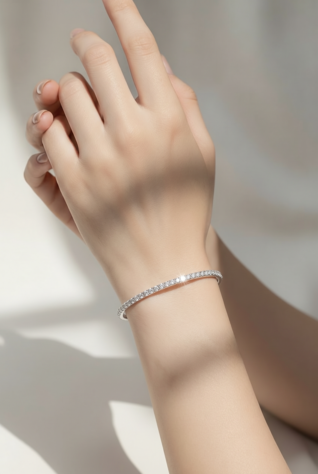 14kt White Gold Lab Diamond Bangle
