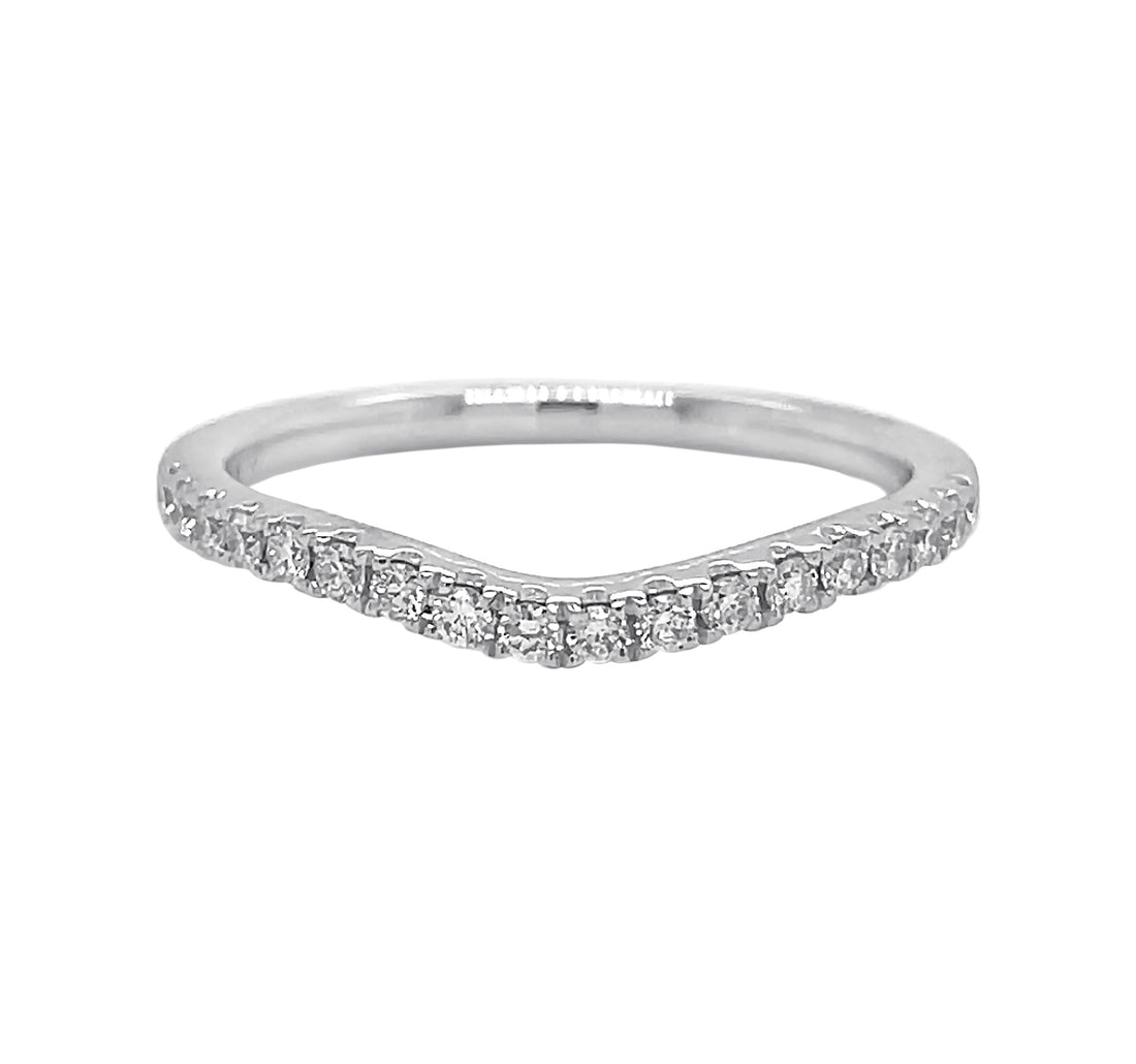 18kt White Gold Diamond Band