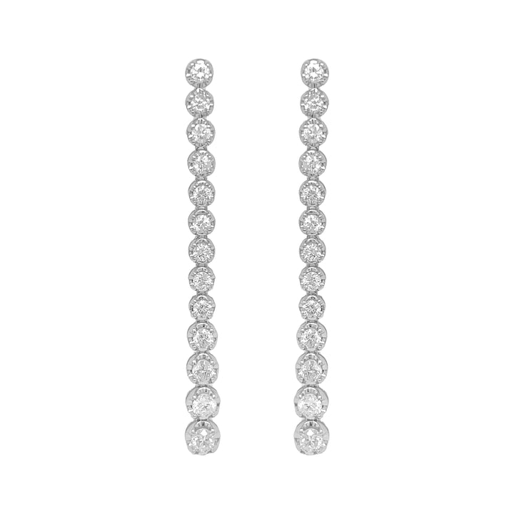18kt White Gold Diamond Dangling Earrings