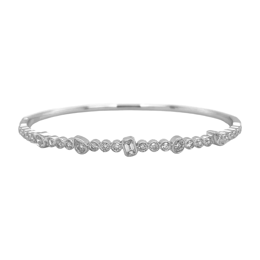 18kt White Gold Dimoand Bangle