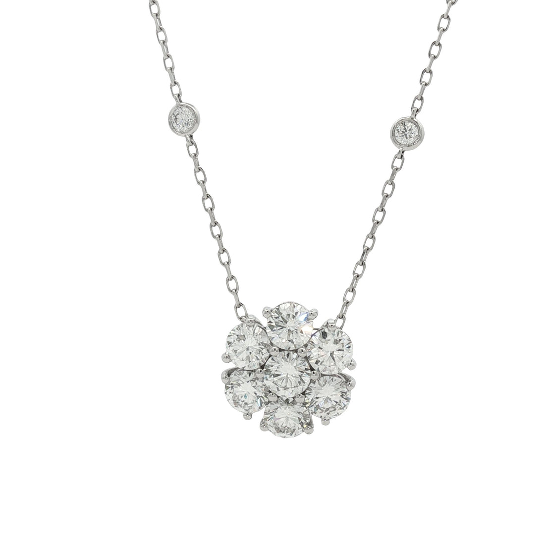 18kt White Gold Lab Diamond Pendant