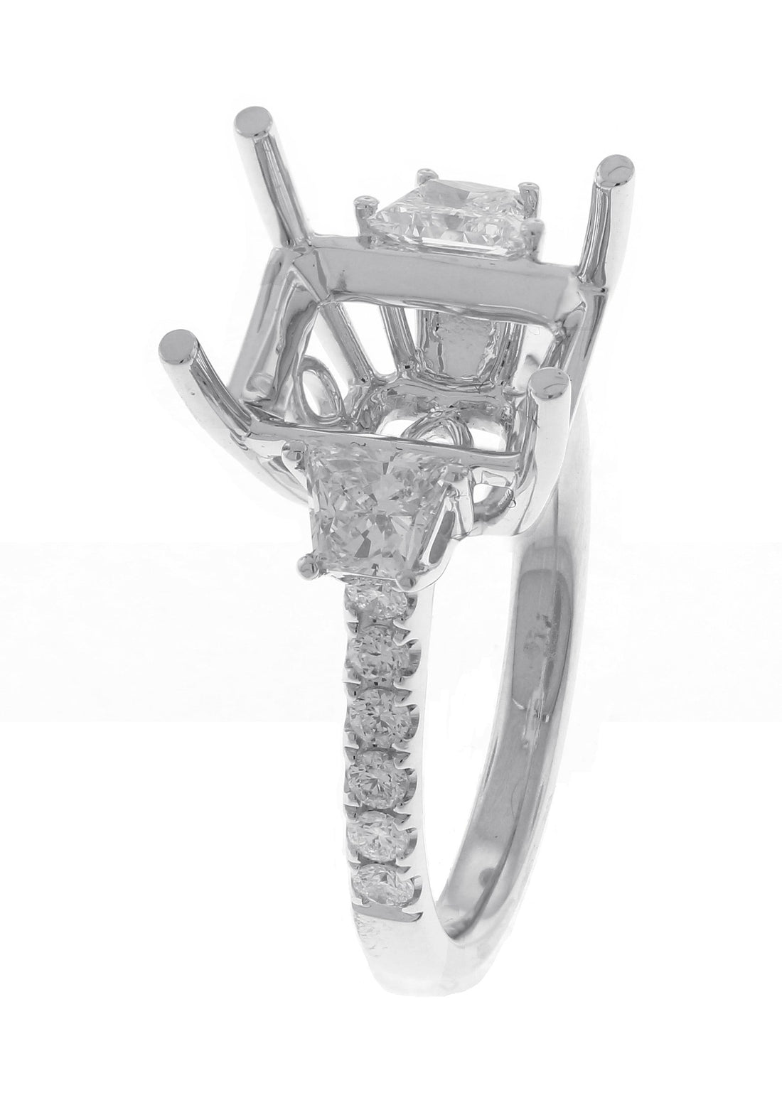 18kt White Gold Diamond Semi Mount