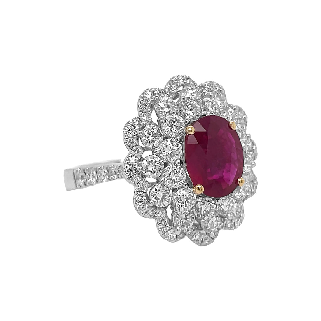 18kt White Gold Diamond And Ruby Ring