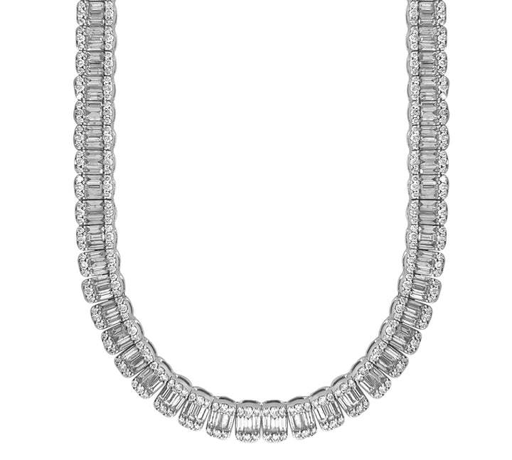 18kt White Gold Diamond Necklace