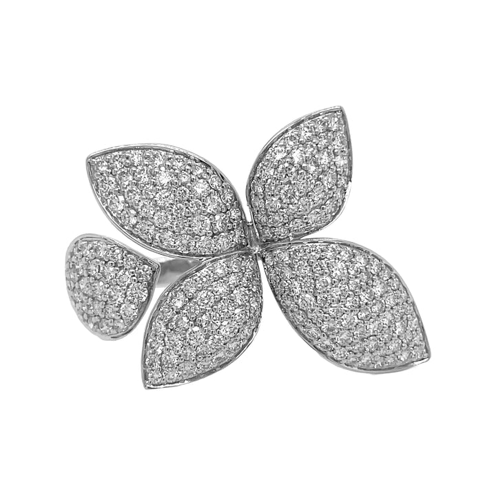 18kt White Gold Diamond Flower Ring
