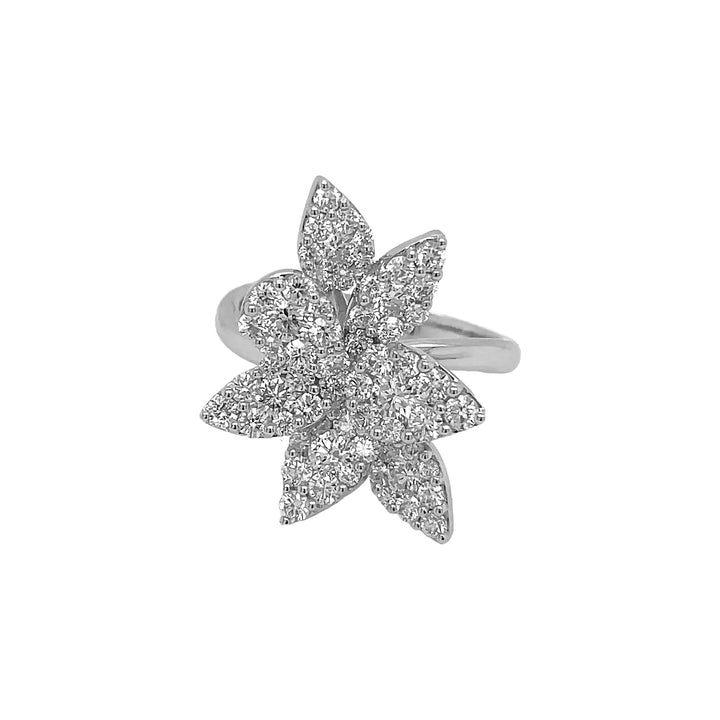18kt White Gold Diamond Ring
