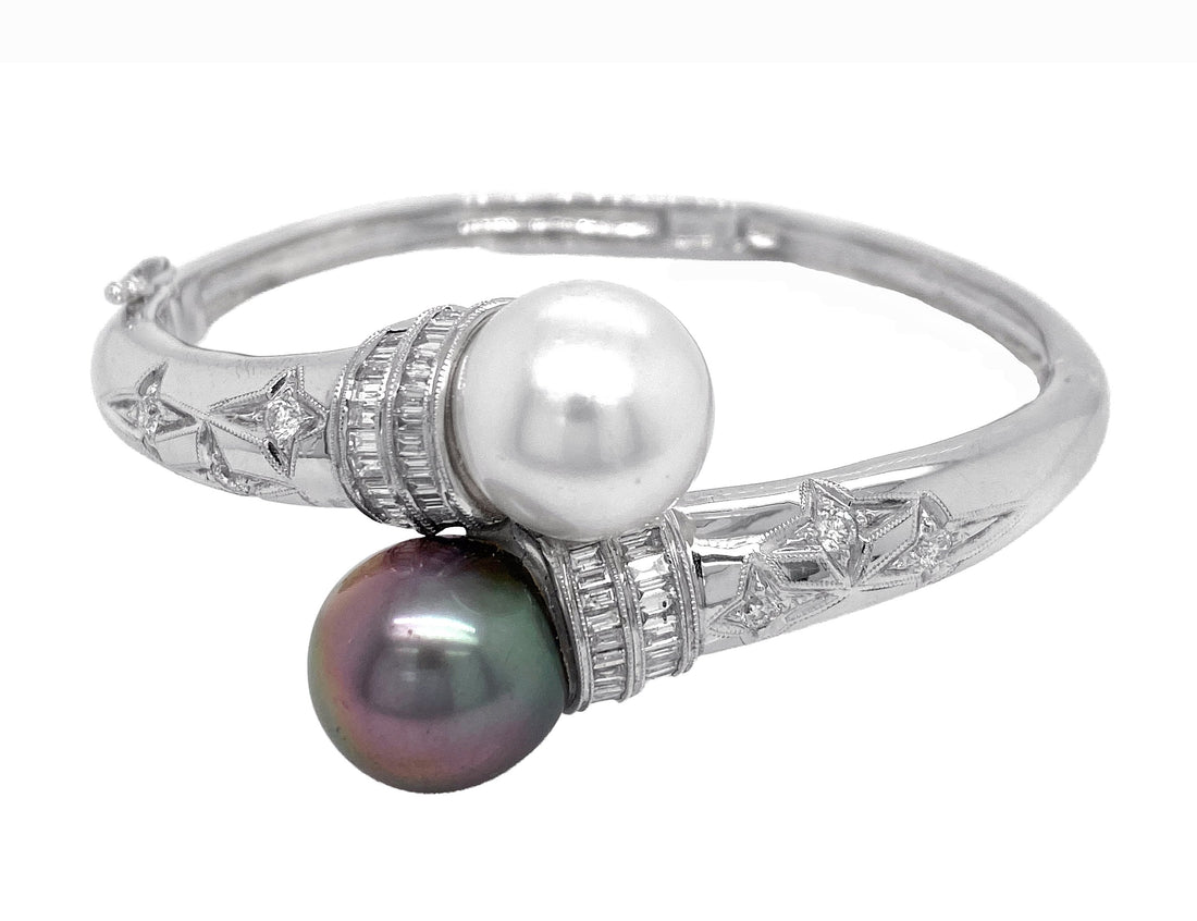 18kt White Gold Diamond and Pearl Bangle
