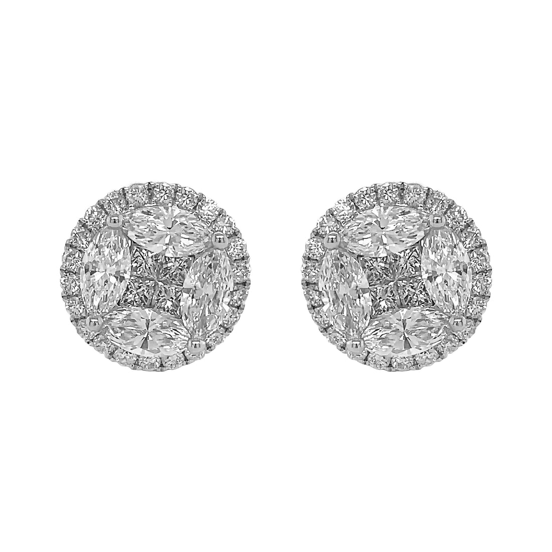 18kt White Gold Diamond Earrings