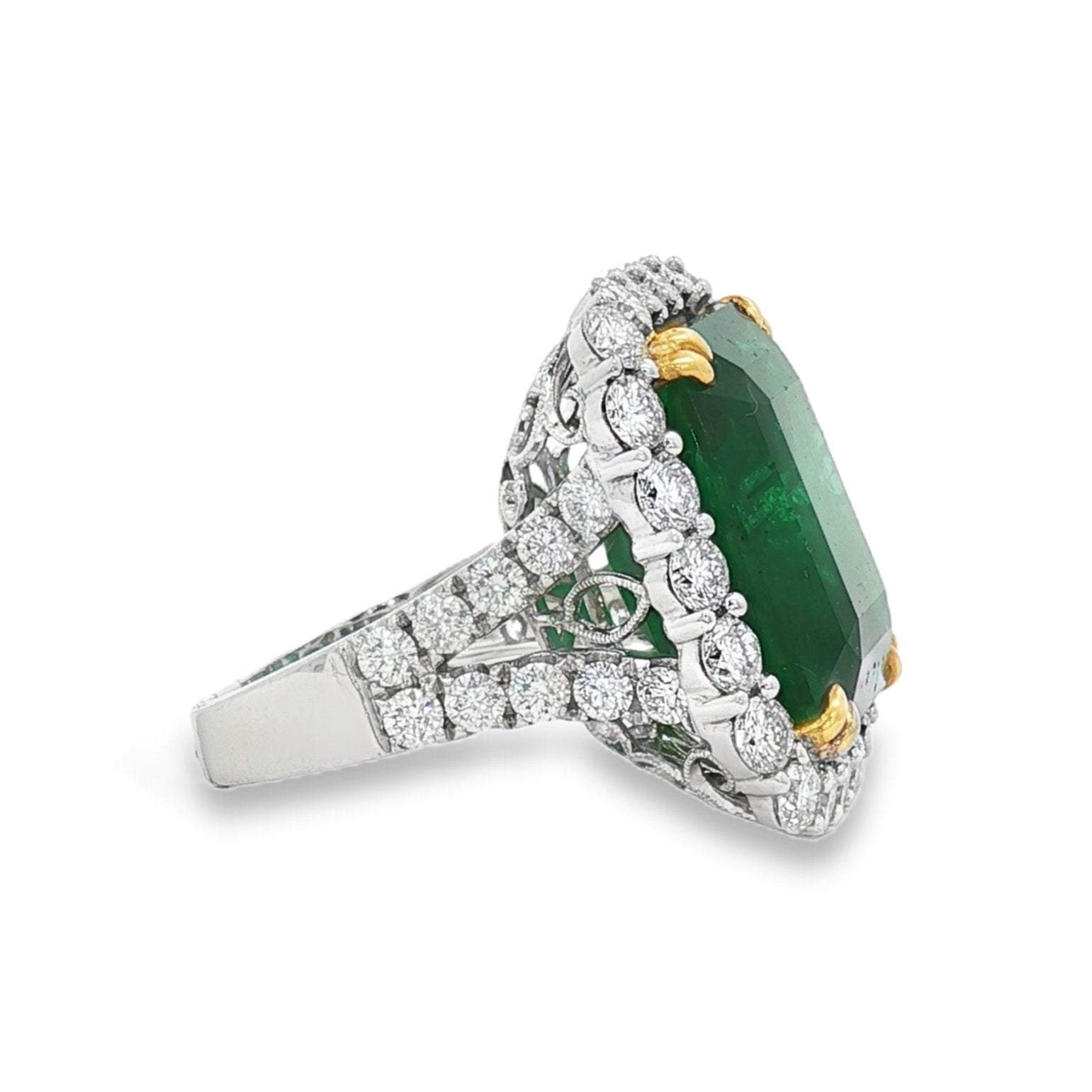 18kt White Gold Diamond and GIA Certified Green Emerald Ring