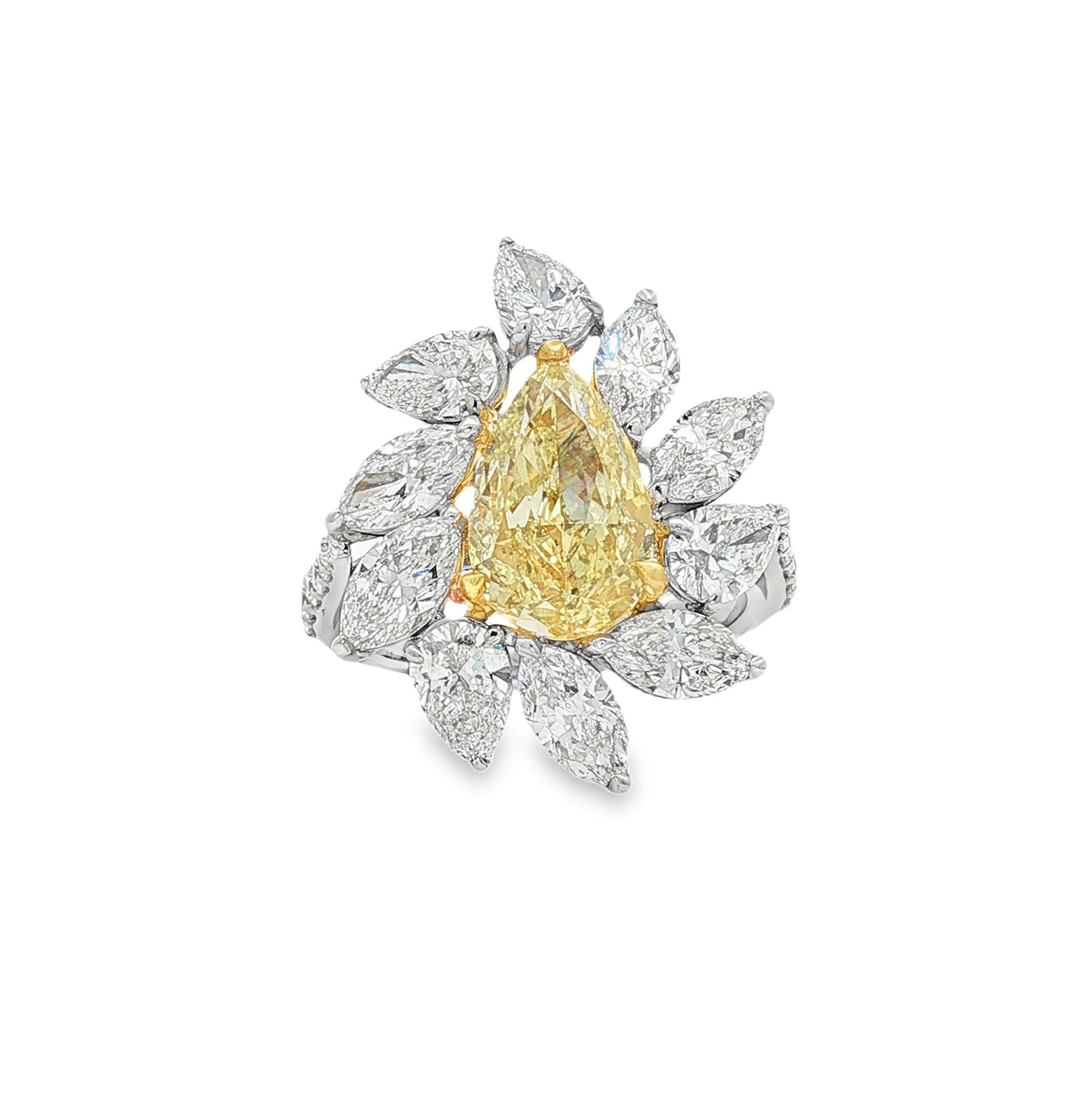 14kt White Gold Lab Diamond And Yellow Diamond Ring
