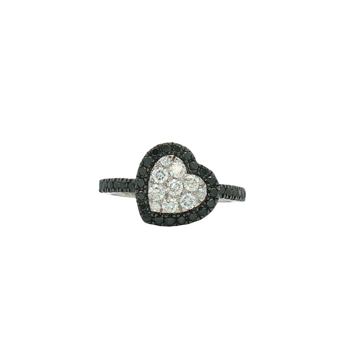 18kt White Gold Diamond Ring