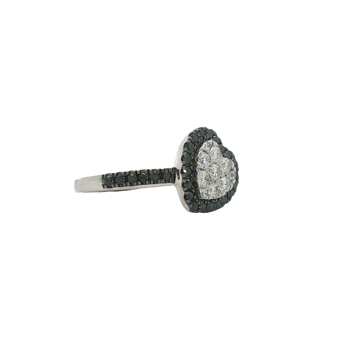 18kt White Gold Diamond Ring