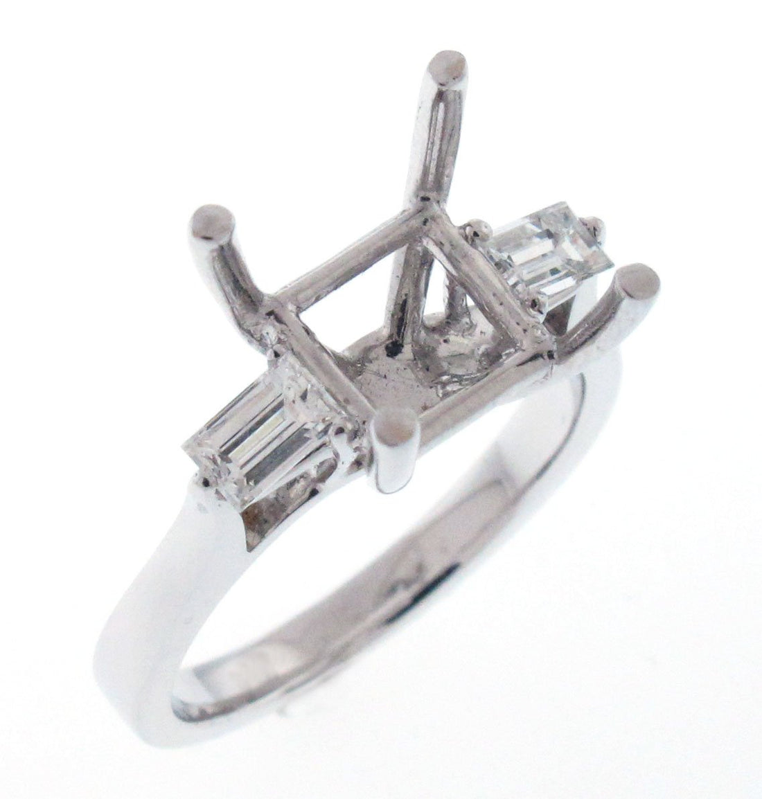 18kt White Gold Diamond Semi Mount
