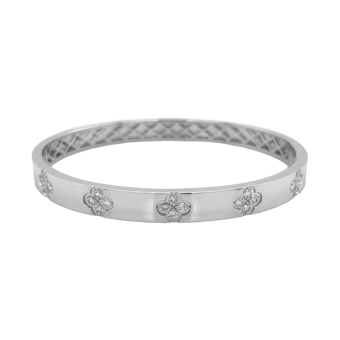18kt White Gold Diamond Bangle