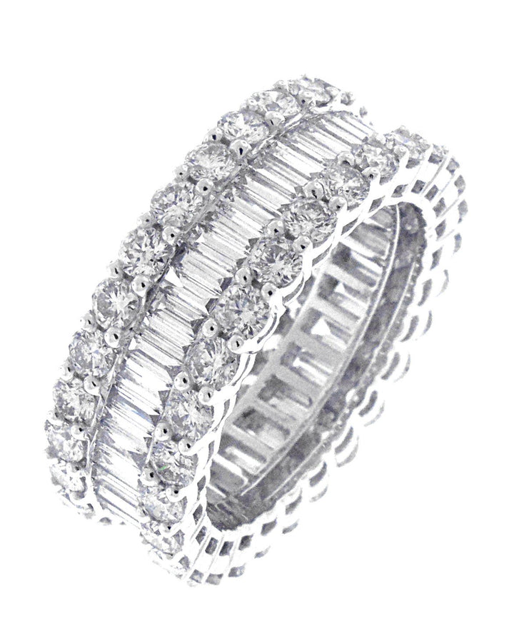 18kt White Gold Diamond Eternity Band