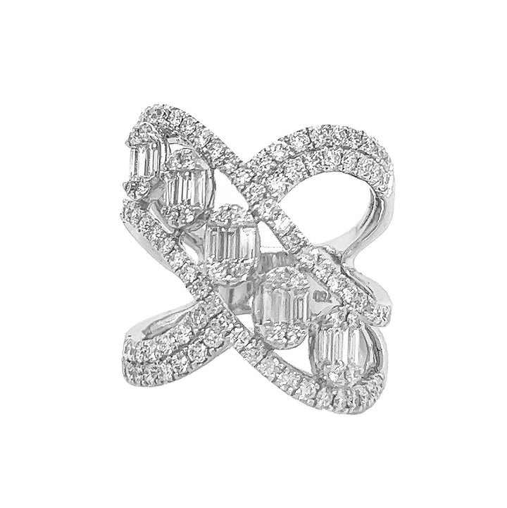 18kt White Gold Diamond Ring
