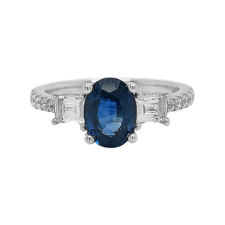 18kt White Gold Diamond and Blue Sapphire Ring