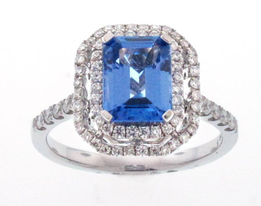 18kt White Gold Tanzanite Ring
