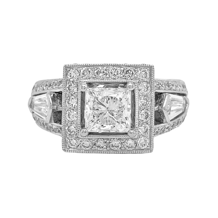 18kt White Gold Diamond Ring