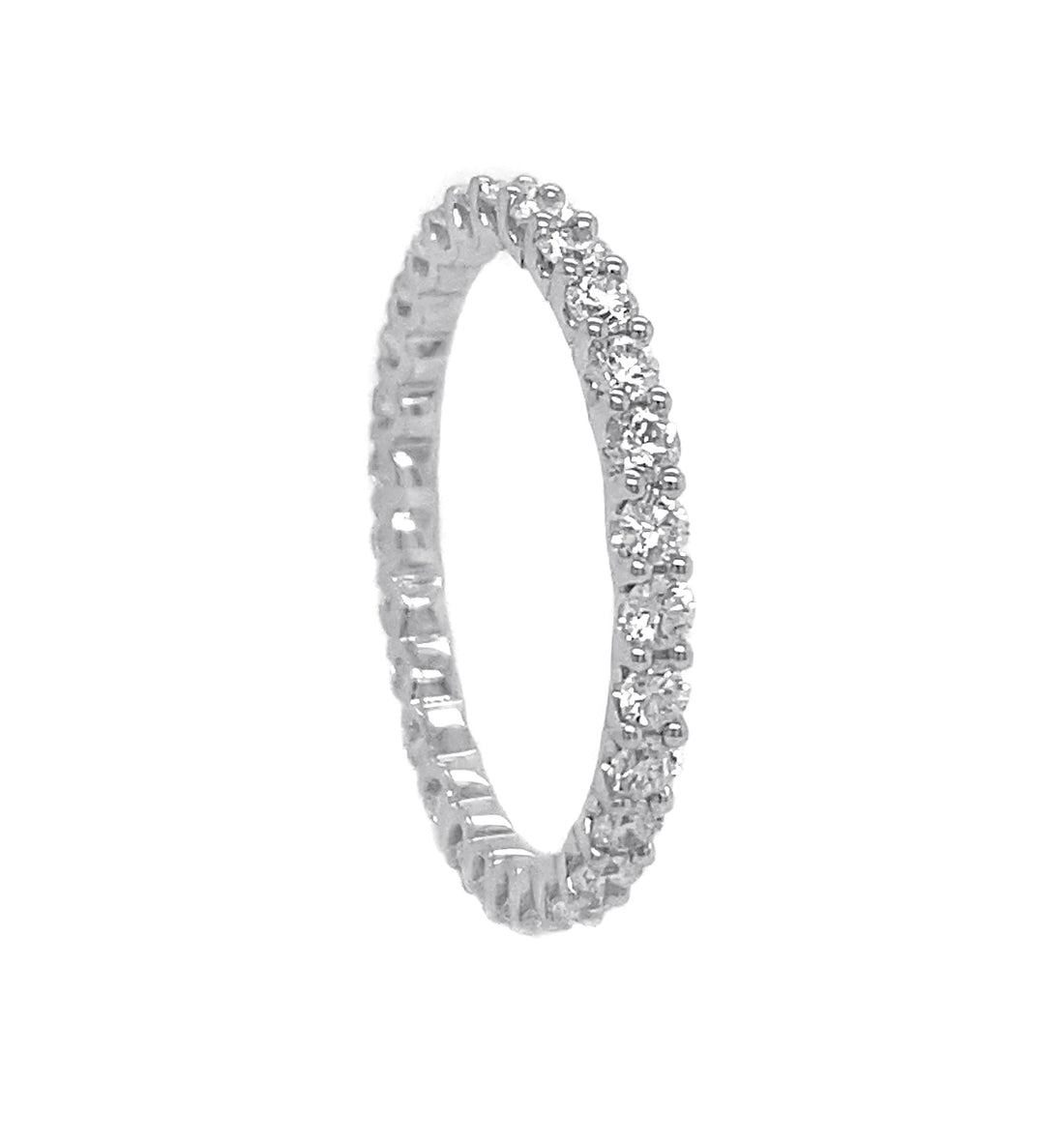 18kt White Gold Diamond Band