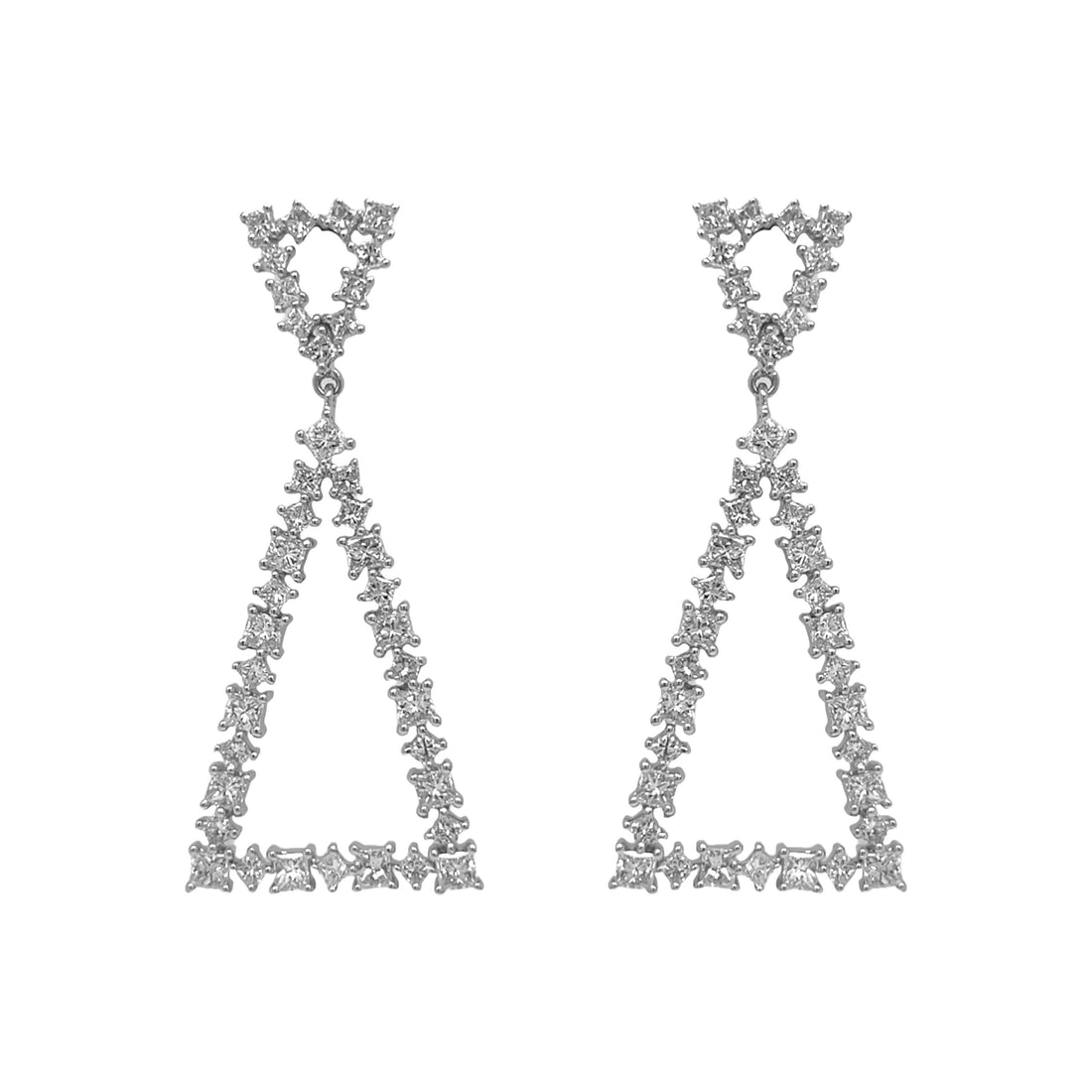 18kt White Gold Diamond Dangling Earrings
