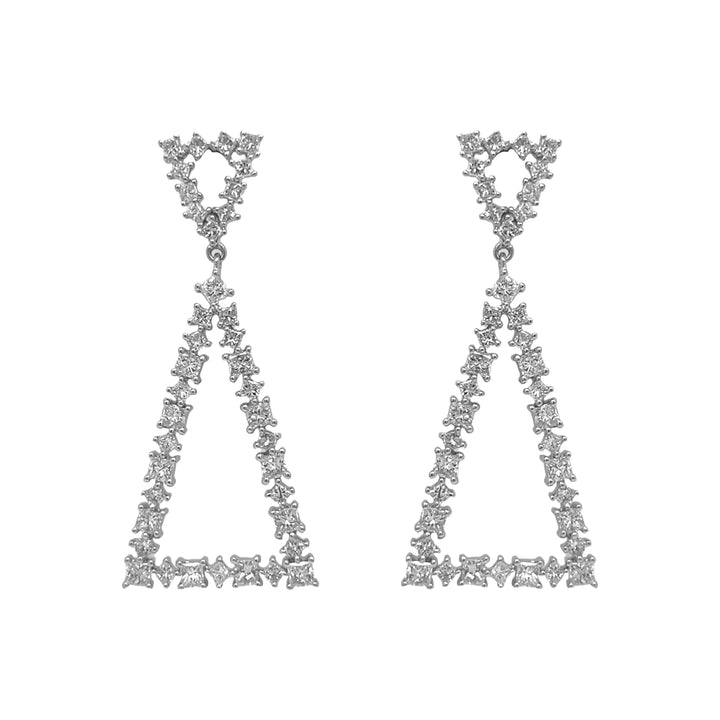 18kt White Gold Diamond Dangling Earrings