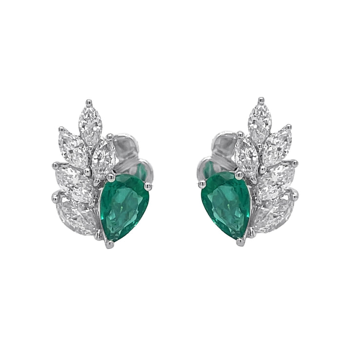 18kt White Gold Diamond And Green Emerald Earrings