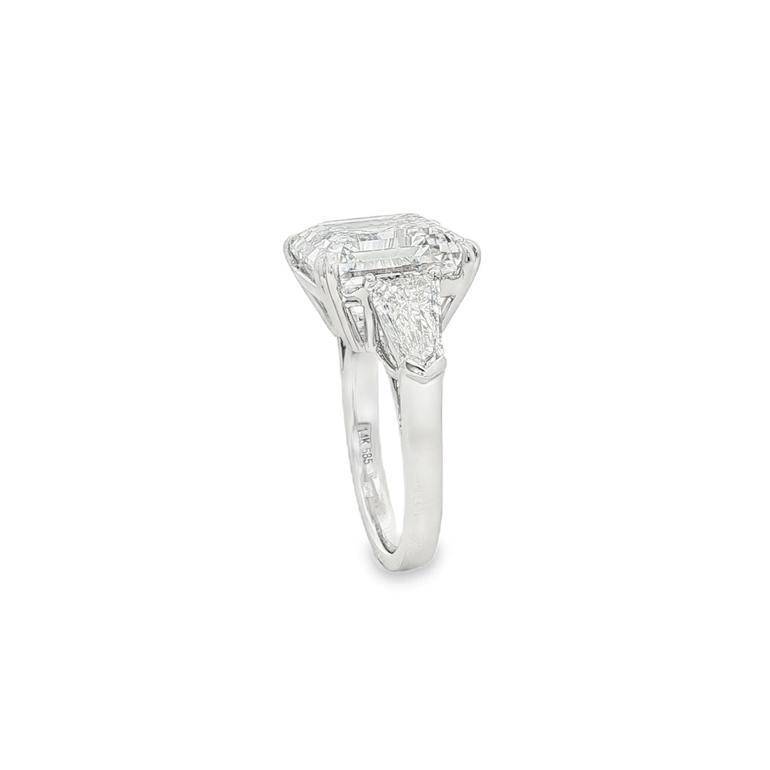 14kt White Gold Lab Diamond Ring