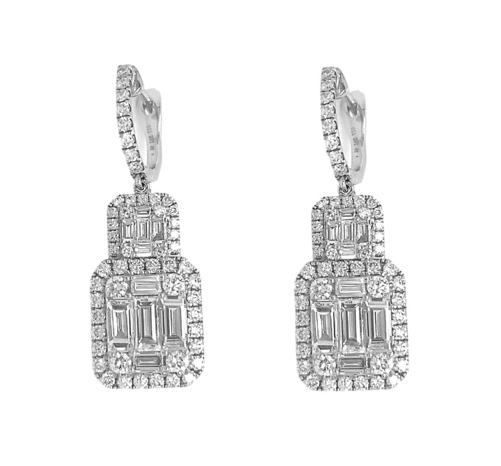 18kt White Gold Diamond Earrings