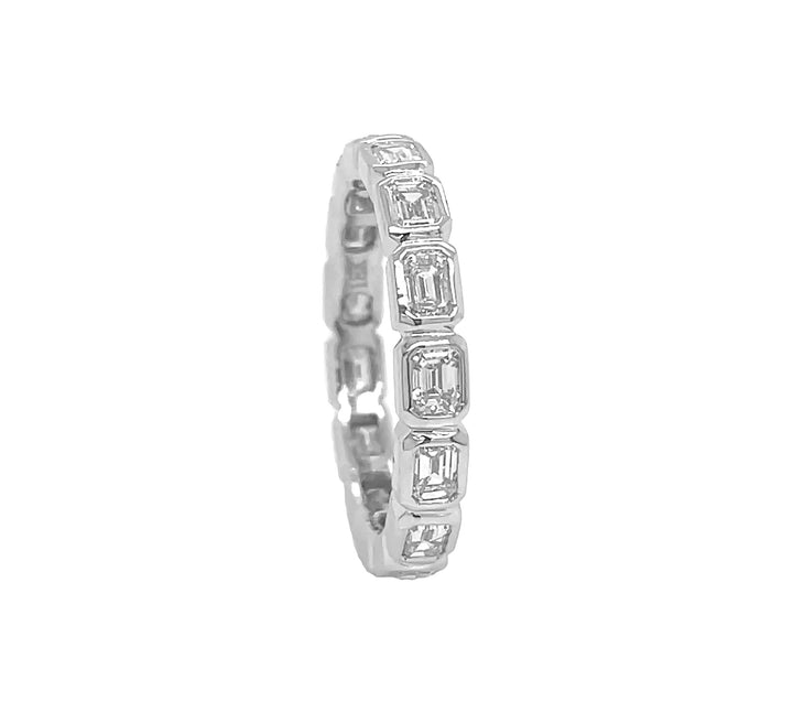 18kt White Gold Diamond Eternity Band