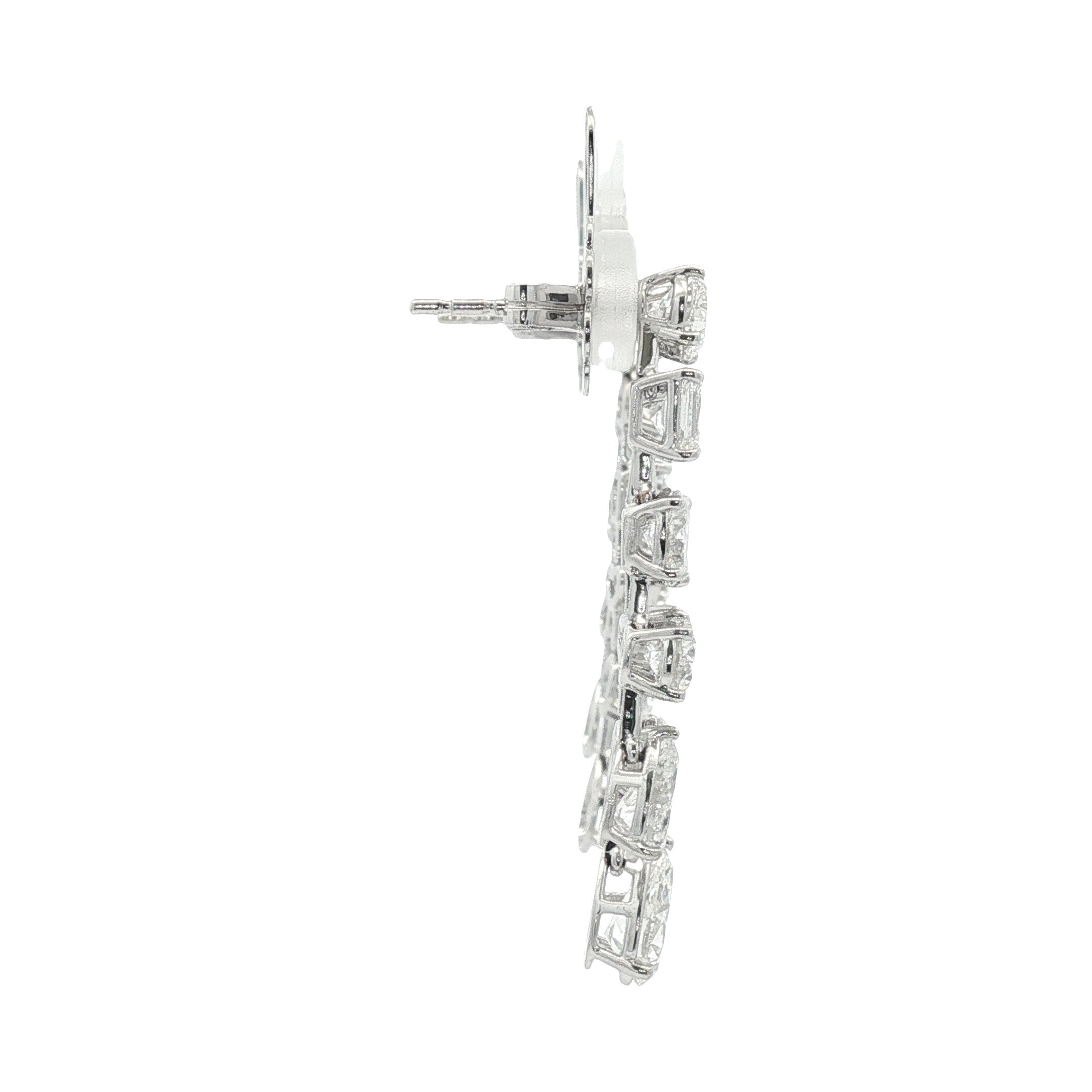 18kt White Gold GIA Certified Diamond Dangling Earring