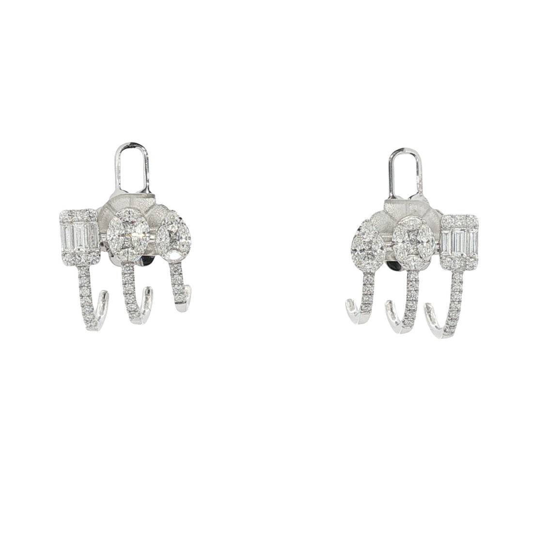 18kt White Gold Diamond Earrings